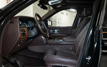 Rolls-Royce Cullinan, 2019 год, 29 900 000 рублей, 18 фотография