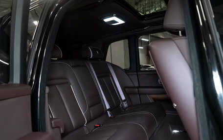 Rolls-Royce Cullinan, 2019 год, 29 900 000 рублей, 30 фотография