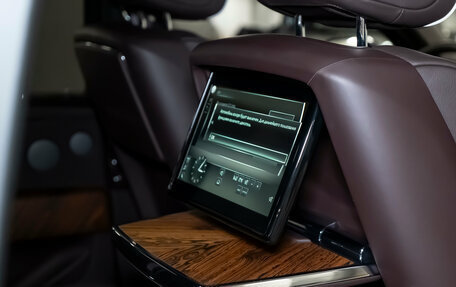 Rolls-Royce Cullinan, 2019 год, 29 900 000 рублей, 35 фотография