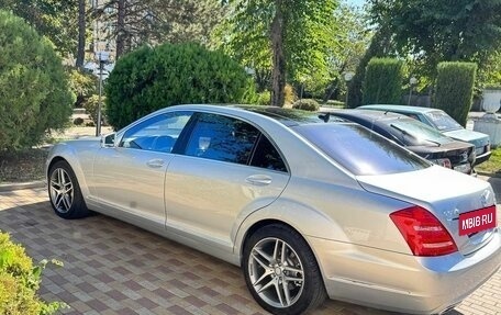 Mercedes-Benz S-Класс, 2009 год, 1 800 000 рублей, 5 фотография