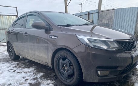KIA Rio III рестайлинг, 2016 год, 1 000 000 рублей, 3 фотография