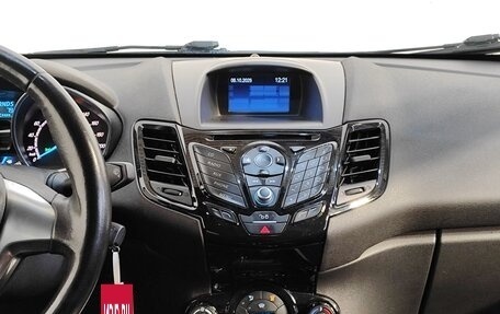 Ford Fiesta, 2016 год, 959 000 рублей, 9 фотография