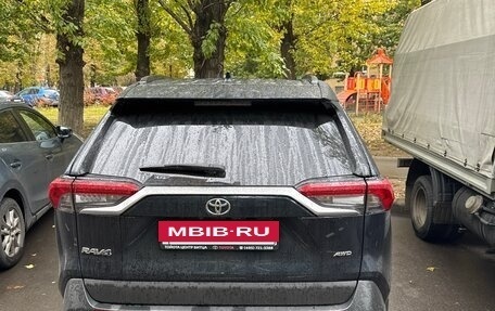 Toyota RAV4, 2020 год, 3 900 000 рублей, 4 фотография