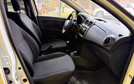 Renault Logan II, 2014 год, 589 000 рублей, 13 фотография