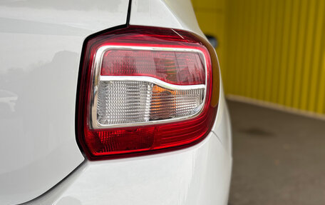 Renault Logan II, 2014 год, 589 000 рублей, 11 фотография