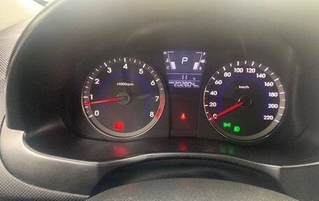 Hyundai Solaris II рестайлинг, 2012 год, 680 000 рублей, 6 фотография