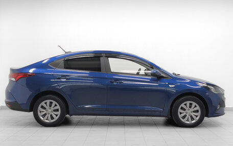 Hyundai Solaris II рестайлинг, 2021 год, 1 595 000 рублей, 4 фотография