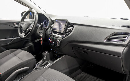 Hyundai Solaris II рестайлинг, 2021 год, 1 595 000 рублей, 11 фотография