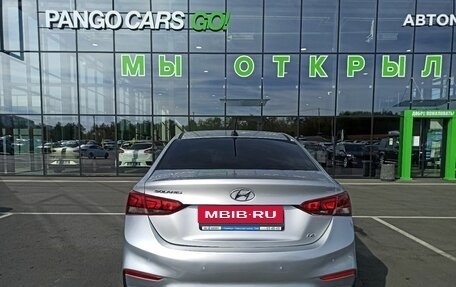 Hyundai Solaris II рестайлинг, 2018 год, 1 025 000 рублей, 4 фотография