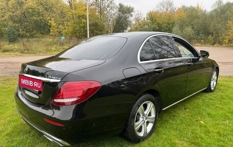 Mercedes-Benz E-Класс, 2016 год, 1 700 000 рублей, 5 фотография