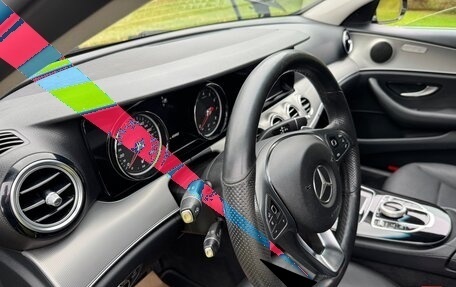 Mercedes-Benz E-Класс, 2016 год, 1 700 000 рублей, 11 фотография