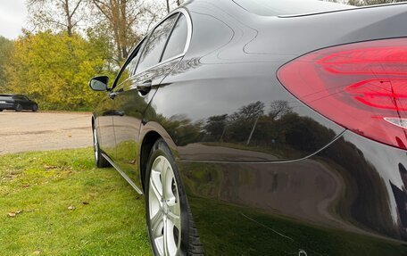 Mercedes-Benz E-Класс, 2016 год, 1 700 000 рублей, 24 фотография