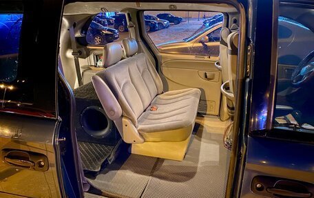 Dodge Caravan IV, 2001 год, 470 000 рублей, 13 фотография