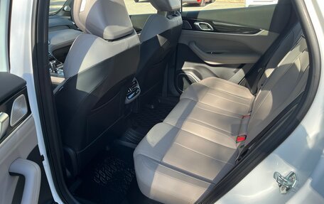 Geely Atlas, 2025 год, 2 950 000 рублей, 8 фотография
