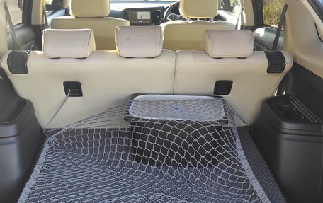 Mitsubishi Outlander III рестайлинг 3, 2014 год, 1 500 000 рублей, 4 фотография