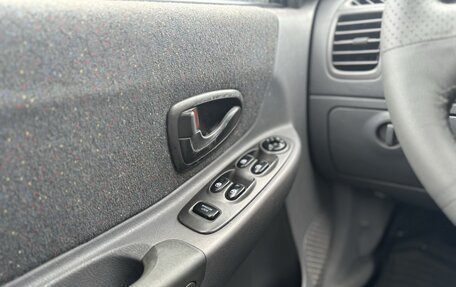 Hyundai Accent II, 2003 год, 670 000 рублей, 14 фотография