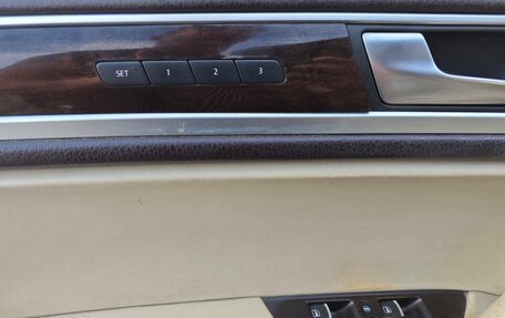 Volkswagen Touareg III, 2010 год, 1 799 000 рублей, 13 фотография
