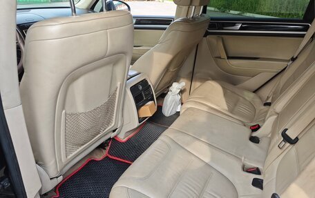 Volkswagen Touareg III, 2010 год, 1 799 000 рублей, 12 фотография
