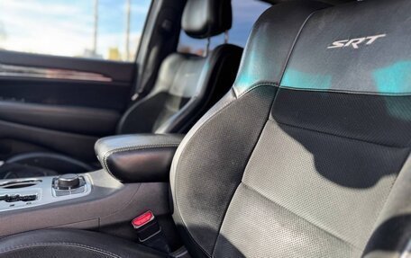 Jeep Grand Cherokee, 2012 год, 3 200 000 рублей, 13 фотография