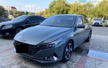 Hyundai Elantra, 2021 год, 1 630 000 рублей, 2 фотография