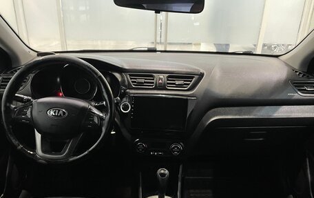 KIA Rio III рестайлинг, 2013 год, 750 000 рублей, 5 фотография