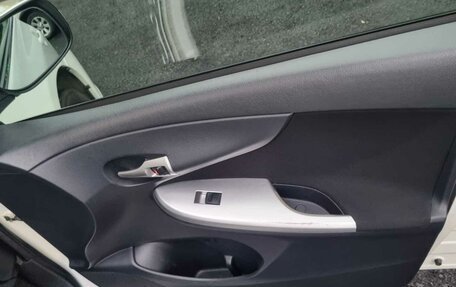 Toyota Corolla, 2011 год, 940 000 рублей, 11 фотография