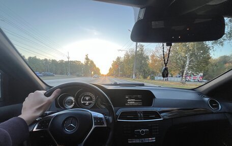 Mercedes-Benz C-Класс, 2012 год, 1 390 000 рублей, 15 фотография