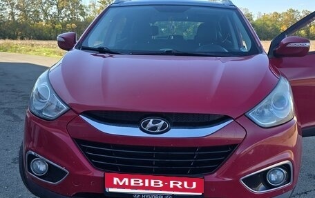 Hyundai ix35 I рестайлинг, 2012 год, 1 500 000 рублей, 10 фотография