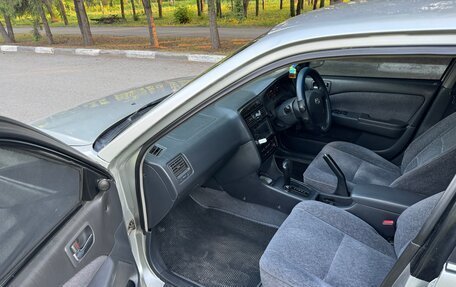 Toyota Carina, 2001 год, 370 000 рублей, 5 фотография