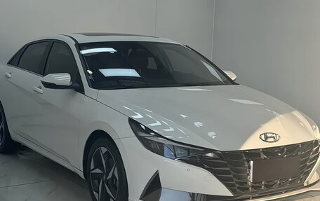 Hyundai Elantra, 2021 год, 1 470 000 рублей, 2 фотография