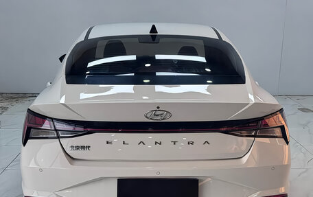 Hyundai Elantra, 2021 год, 1 470 000 рублей, 4 фотография