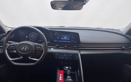 Hyundai Elantra, 2021 год, 1 470 000 рублей, 8 фотография