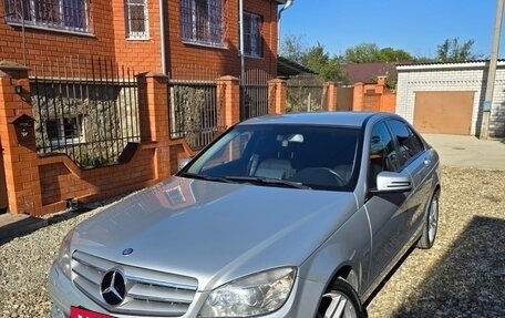 Mercedes-Benz C-Класс, 2009 год, 1 050 000 рублей, 3 фотография
