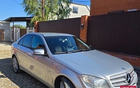 Mercedes-Benz C-Класс, 2009 год, 1 050 000 рублей, 2 фотография