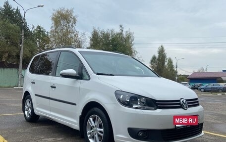 Volkswagen Touran III, 2012 год, 1 080 000 рублей, 4 фотография