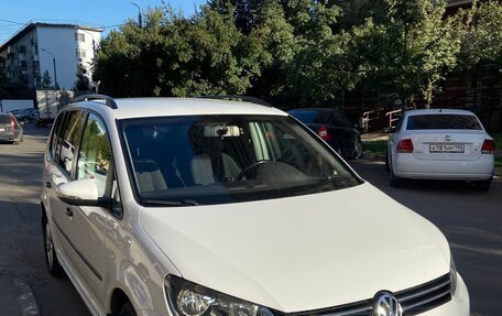 Volkswagen Touran III, 2012 год, 1 080 000 рублей, 17 фотография