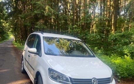 Volkswagen Touran III, 2012 год, 1 080 000 рублей, 14 фотография