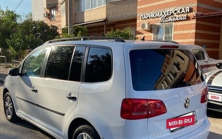 Volkswagen Touran III, 2012 год, 1 080 000 рублей, 19 фотография