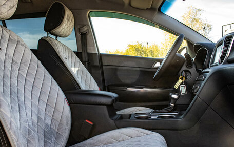 KIA Sportage IV рестайлинг, 2018 год, 1 899 000 рублей, 12 фотография
