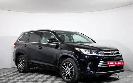 Toyota Highlander III, 2019 год, 3 990 000 рублей, 3 фотография