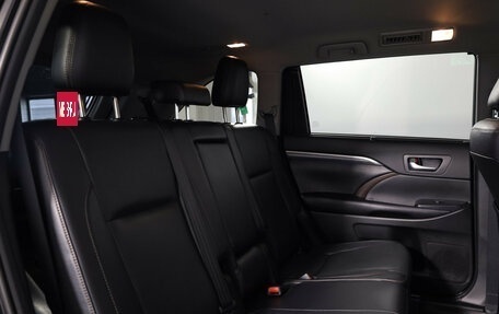 Toyota Highlander III, 2019 год, 3 990 000 рублей, 11 фотография