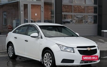 Chevrolet Cruze II, 2012 год, 655 000 рублей, 3 фотография