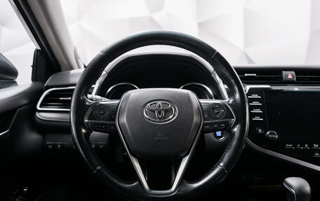 Toyota Camry, 2019 год, 2 177 000 рублей, 14 фотография