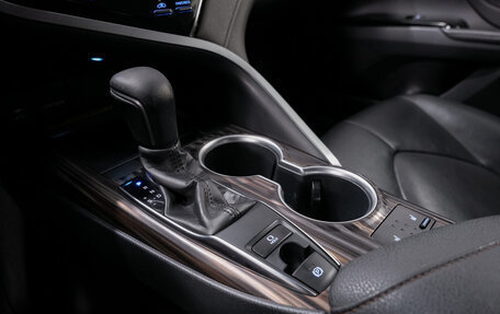 Toyota Camry, 2019 год, 2 177 000 рублей, 18 фотография