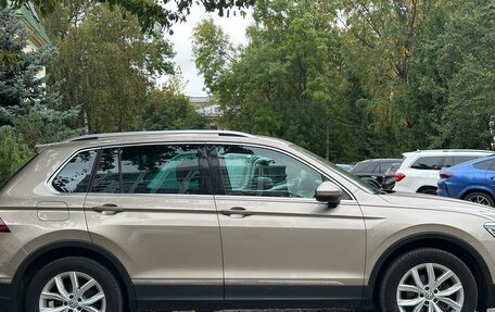 Volkswagen Tiguan II, 2018 год, 2 320 000 рублей, 5 фотография