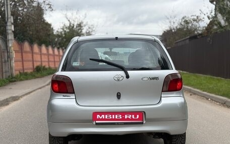 Toyota Yaris I рестайлинг, 2000 год, 599 000 рублей, 5 фотография