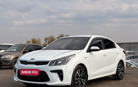 KIA Rio IV, 2018 год, 1 350 000 рублей, 3 фотография