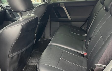 Toyota Land Cruiser Prado 150 рестайлинг 2, 2012 год, 2 300 000 рублей, 7 фотография