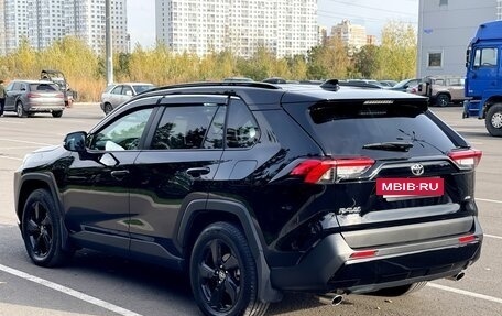 Toyota RAV4, 2021 год, 3 926 000 рублей, 6 фотография