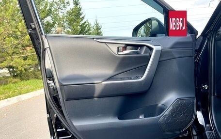 Toyota RAV4, 2021 год, 3 926 000 рублей, 17 фотография